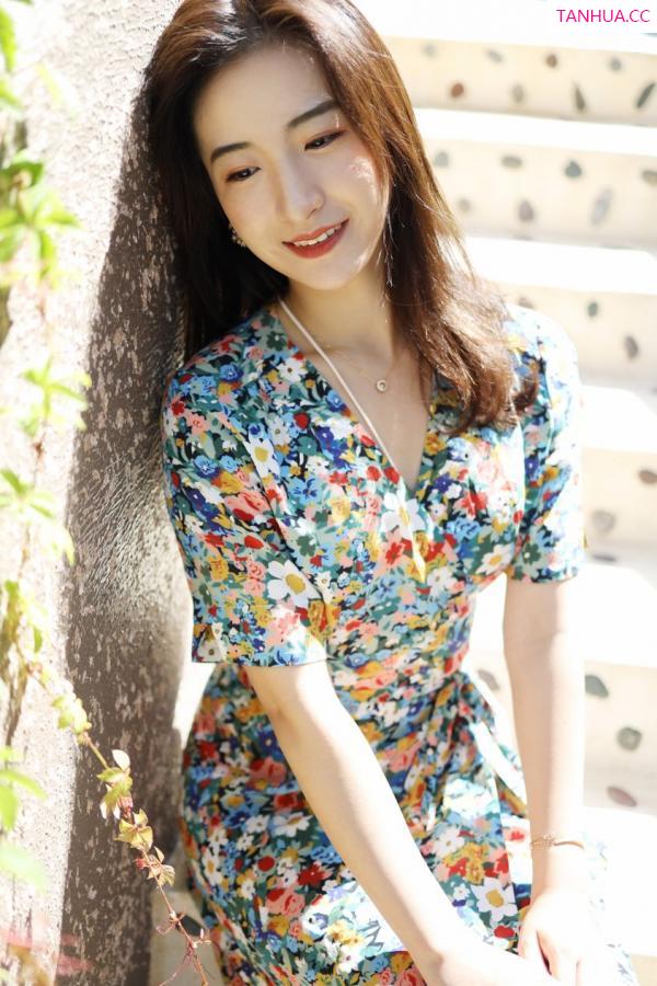 龚天艺 艺儿拿铁 [XIUREN]高清写真图 2019.08.23 艺儿伢哟第16张图片